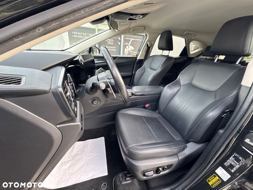 Lexus NX 350h Prestige AWD - 18