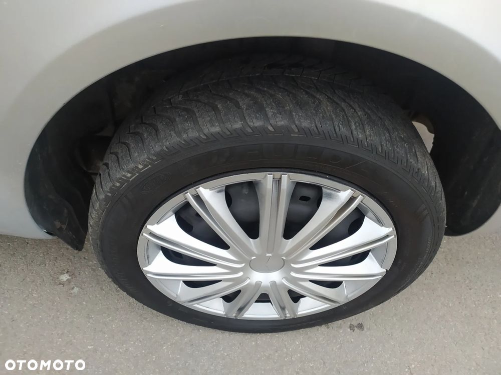 Skoda Roomster 1.9 TDI DPF Scout - 30