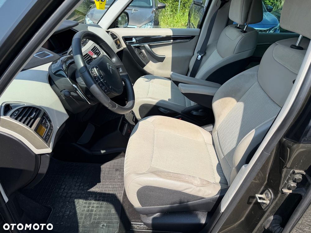 Citroën C4 Picasso 1.6 HDi Impress MCP - 29