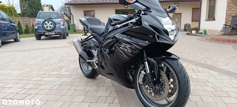 Suzuki GSX-R - 4