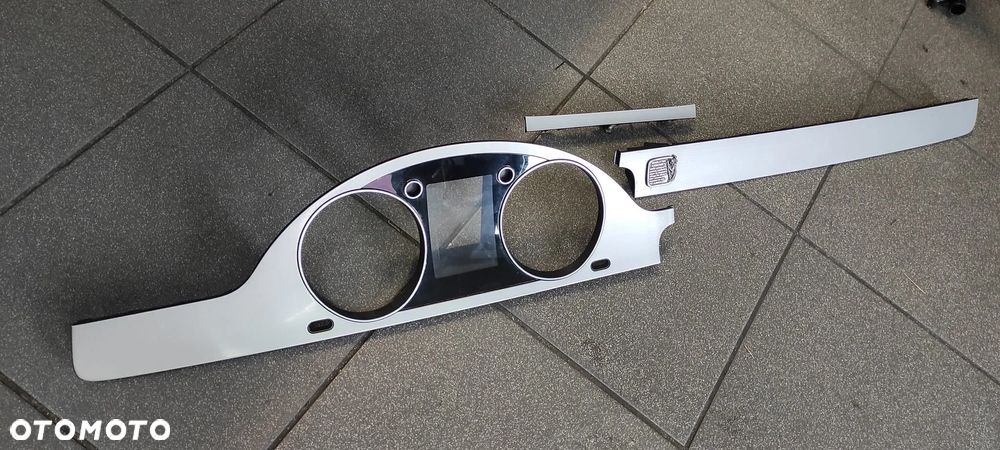 PASSAT B6 LIFT B7 RAMKA DEKOR DESKI OBUDOWA LICZNIKA 3C8858366F - 2