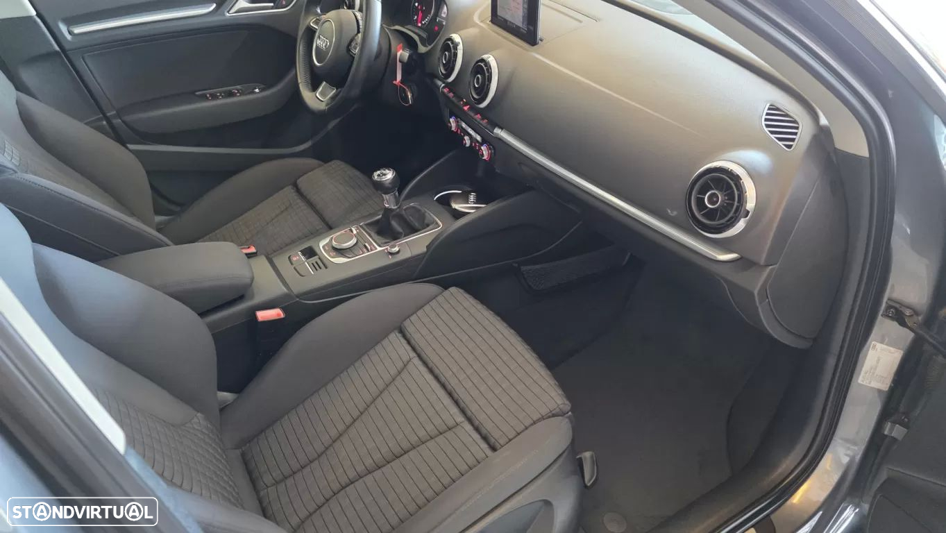 Audi A3 Sportback 2.0 TDI Sport - 47