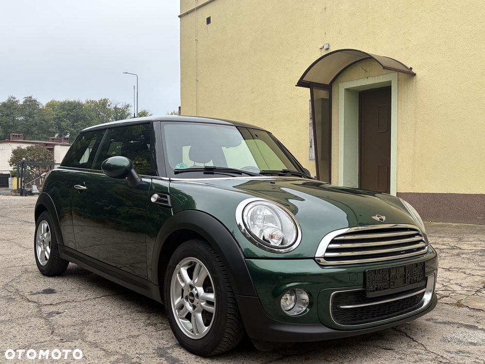 Mini One 2012 photo 2