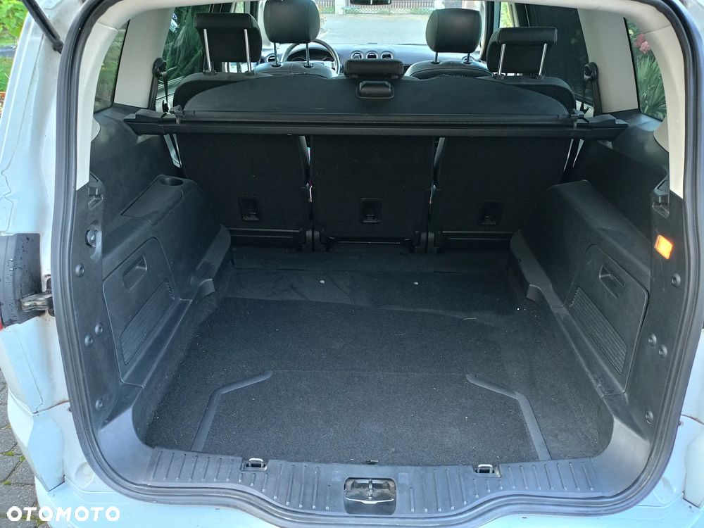 Ford S-Max 2.0 TDCi DPF Titanium - 15