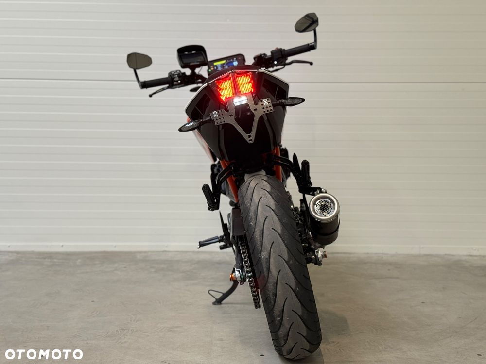 KTM Duke - 4
