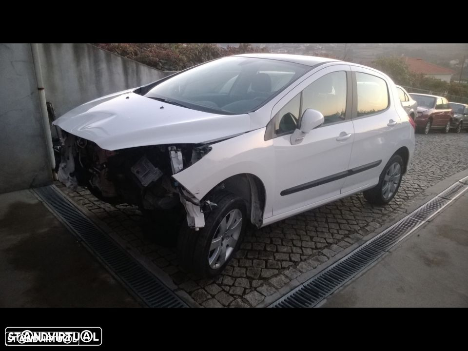 Traseira / Frente /Interior Peugeot 308 2009 - 2