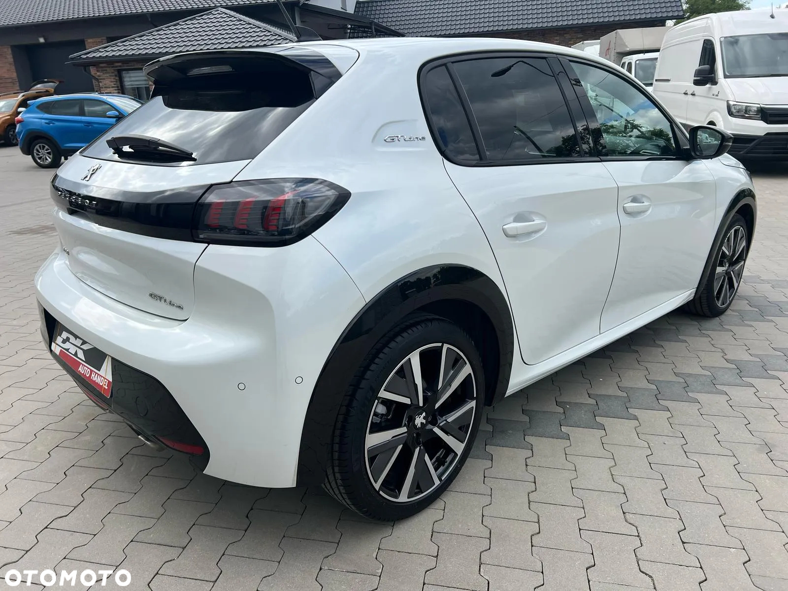Peugeot 208 1.2 PureTech GT S&S - 5