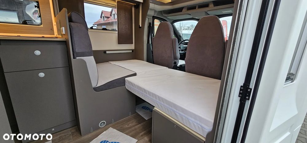 LMC Tourer Lift H634 - 4 osobowy / Ford Transit - 11