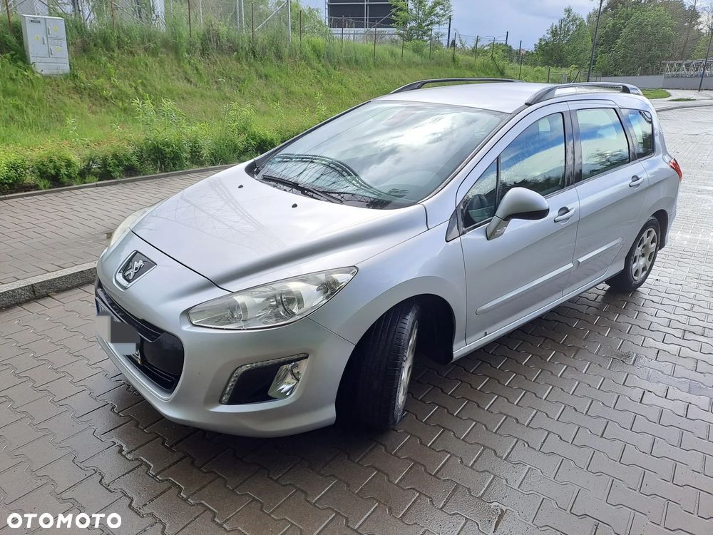 Peugeot 308 - 1