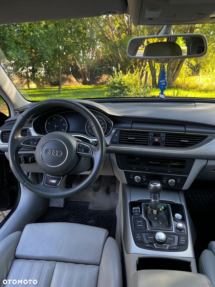Audi A6 Avant - 14