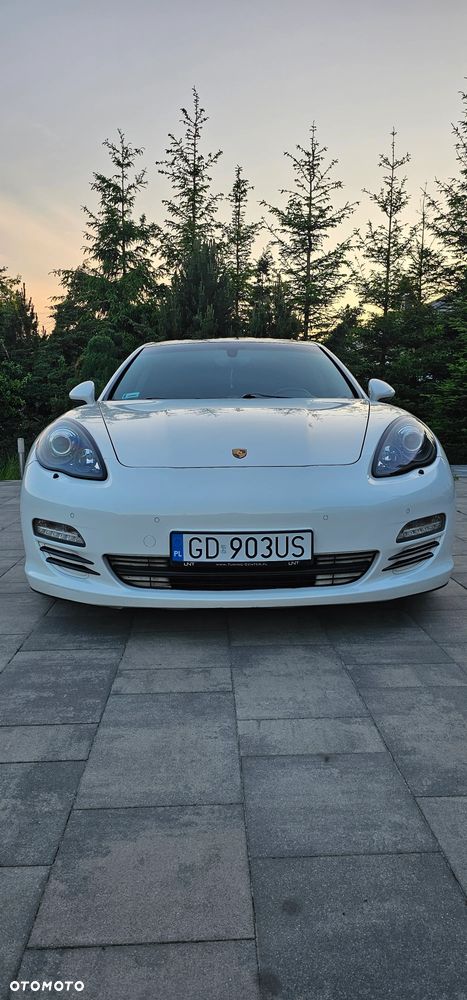 Porsche Panamera 4 - 9