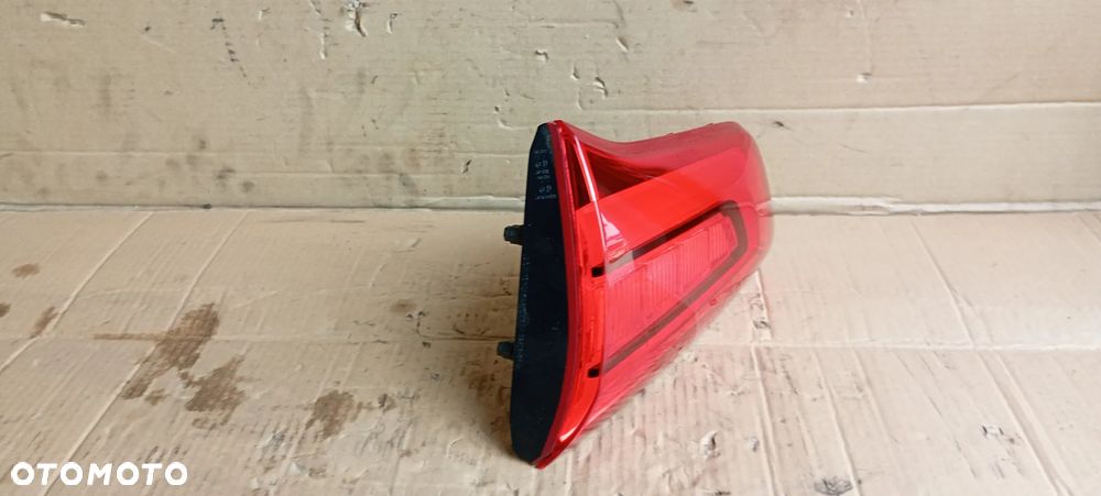 Lampa prawy tył tylna prawa w klapę Kia Sportage III 3 Lift - 7