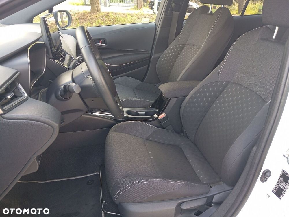 Toyota Corolla 1.8 Hybrid Comfort - 19