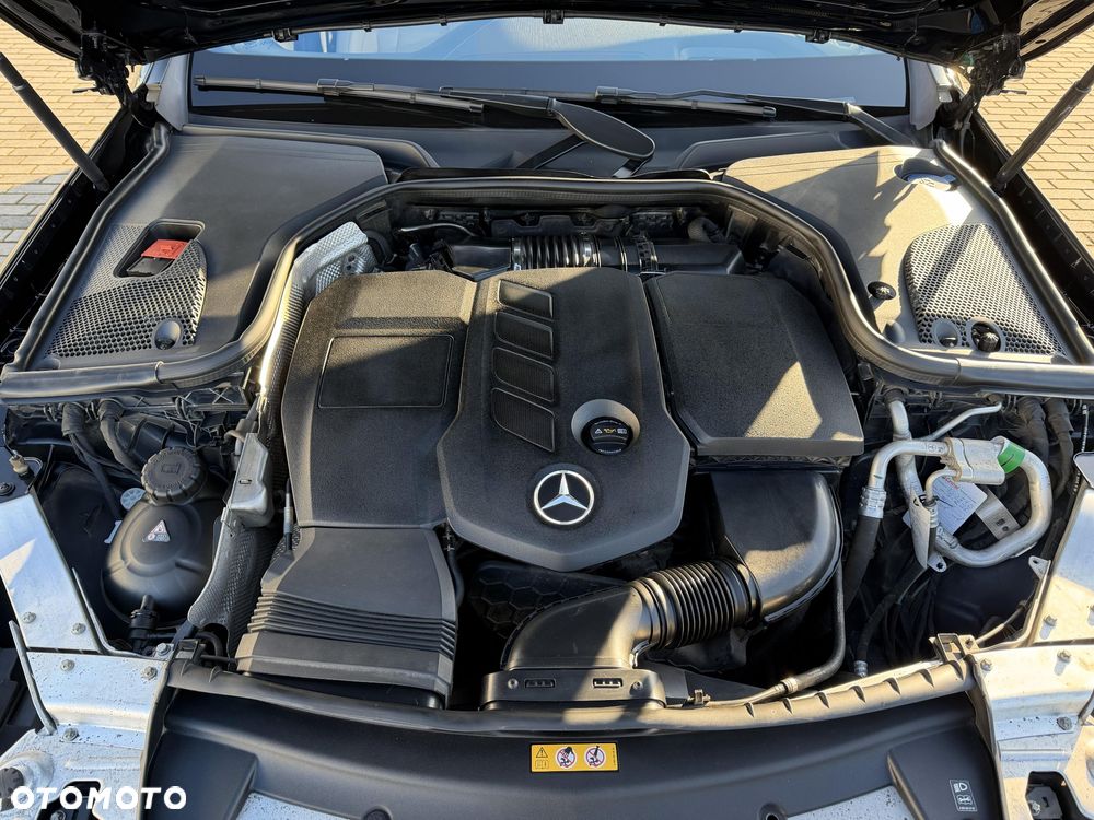 Mercedes-Benz Klasa E 220 d 9G-TRONIC - 25