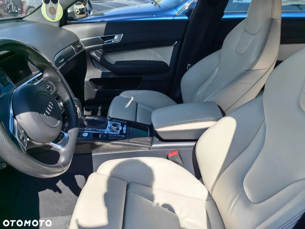 Audi RS6 5.0 TFSI Quattro Tiptr - 27
