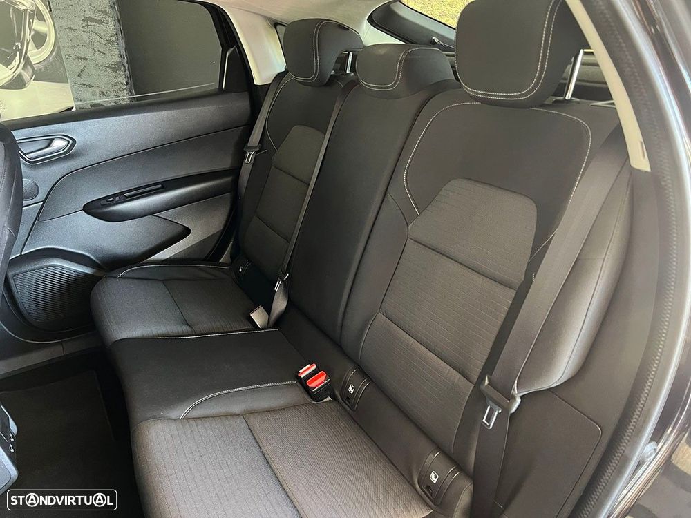 Renault Arkana 1.6 E-Tech Business - 25