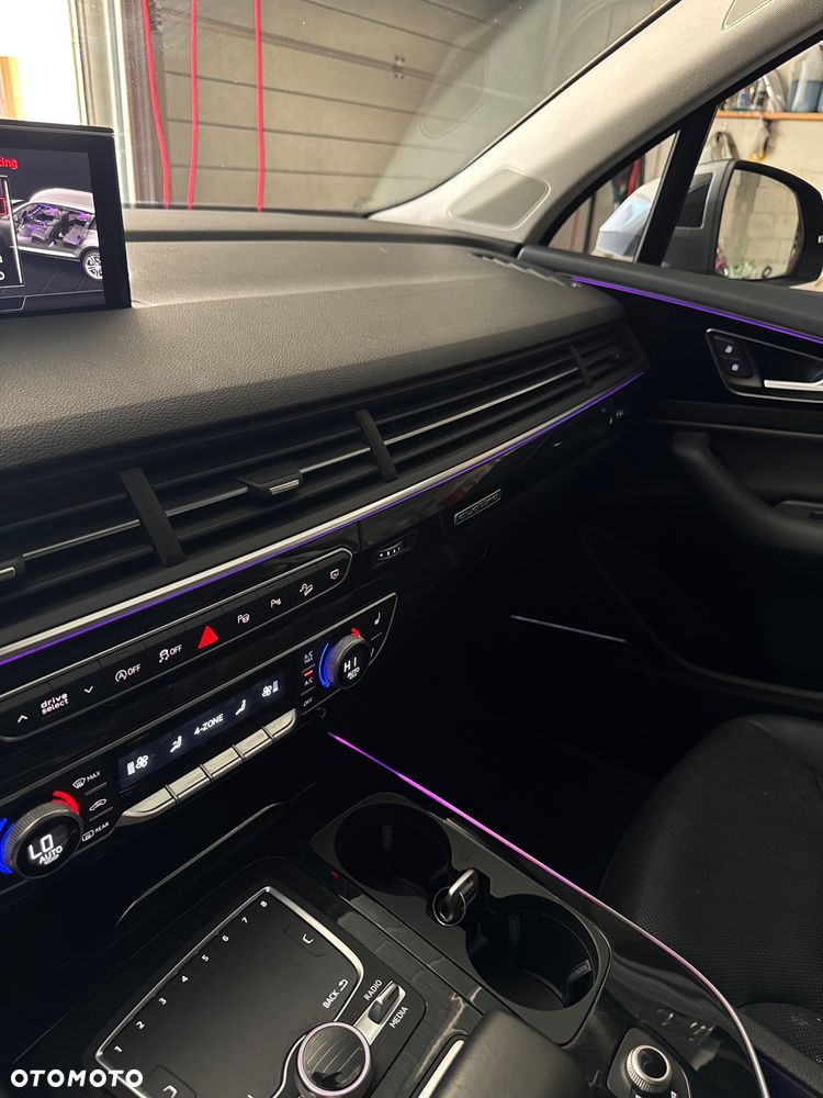 Audi Q7 - 33
