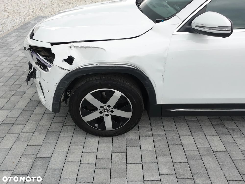 Mercedes-Benz GLB 250 8G-DCT Progressive - 11