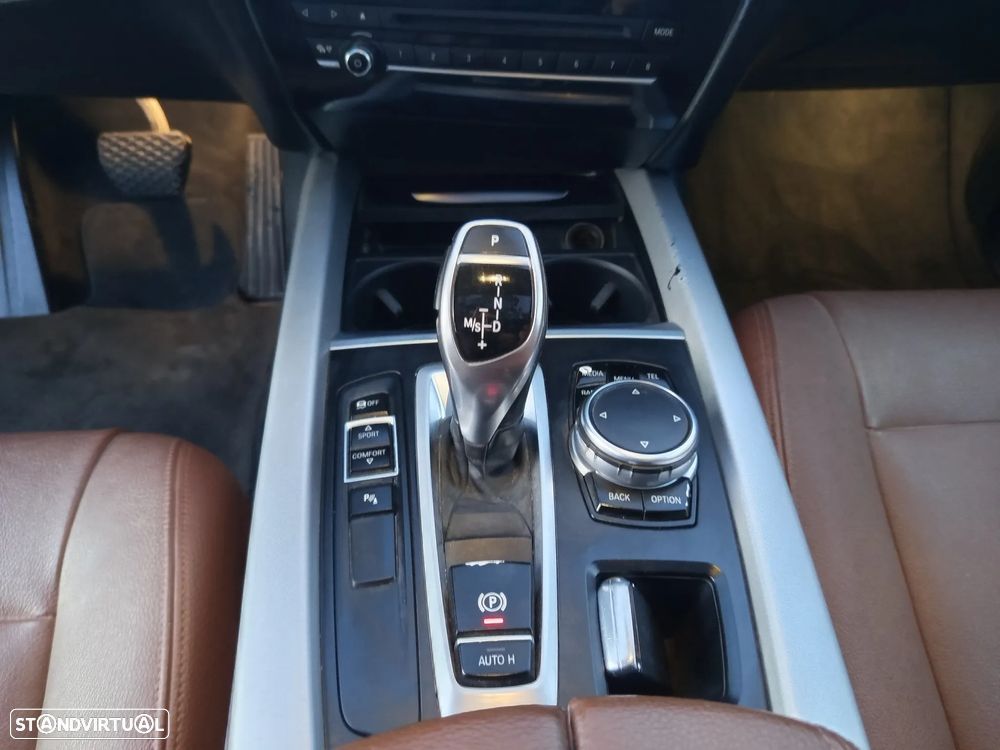 BMW X5 25 d sDrive Comfort 7L - 13