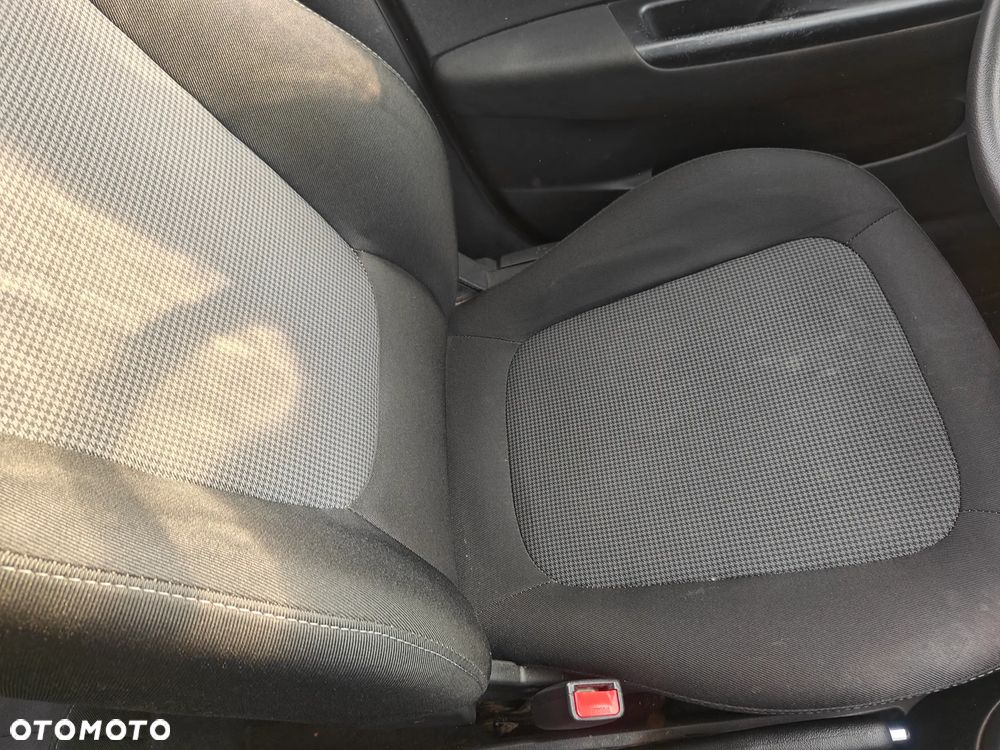 Hyundai i20 1.25 Comfort - 13