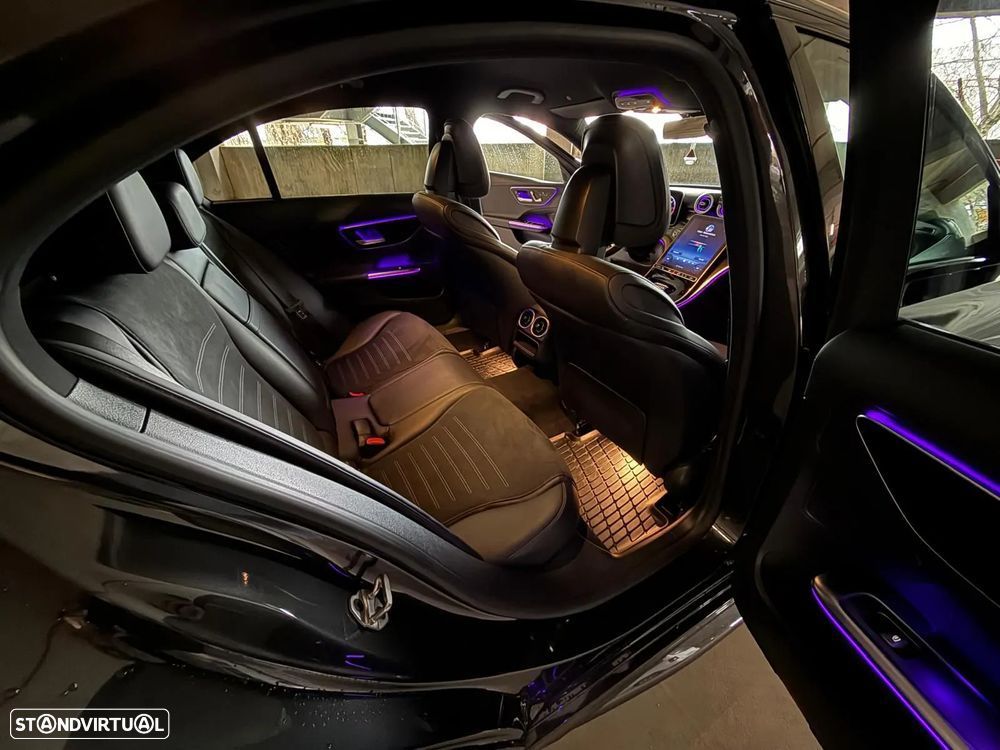 Mercedes-Benz C 300 d AMG Line - 19