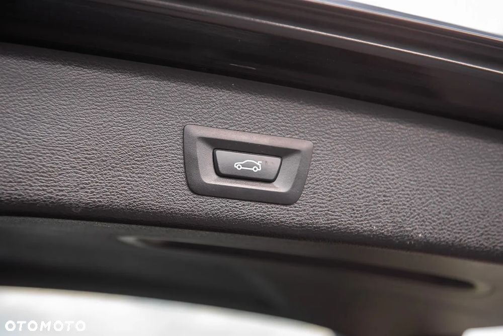BMW X3 xDrive20d - 30