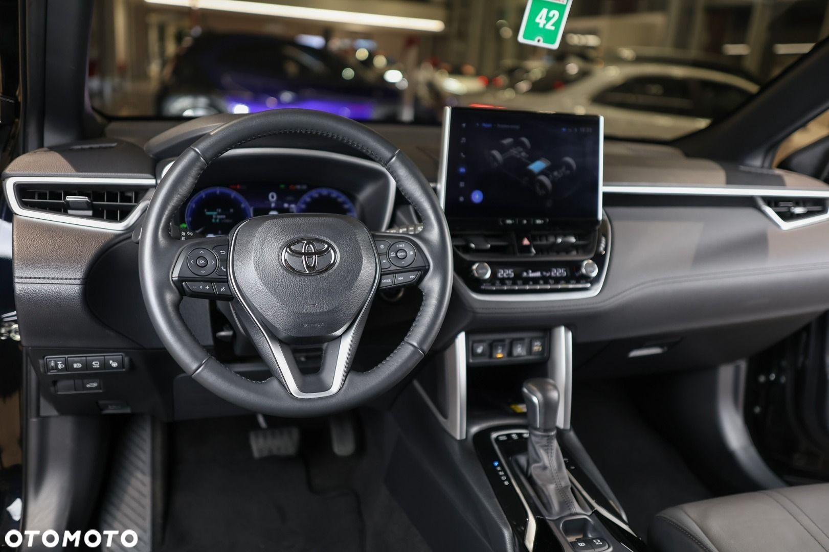 Toyota Corolla Cross - 18
