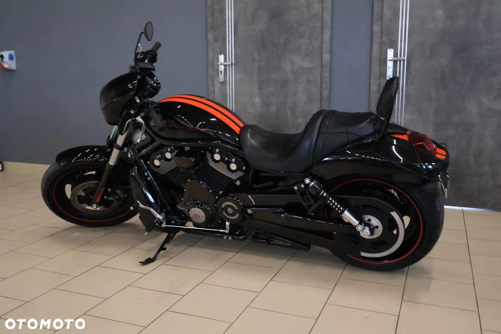 Harley-Davidson V-Rod Night Rod - 3