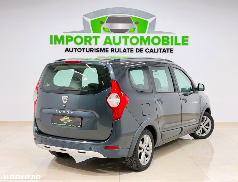 Dacia Lodgy TCe 115 Stepway - 14