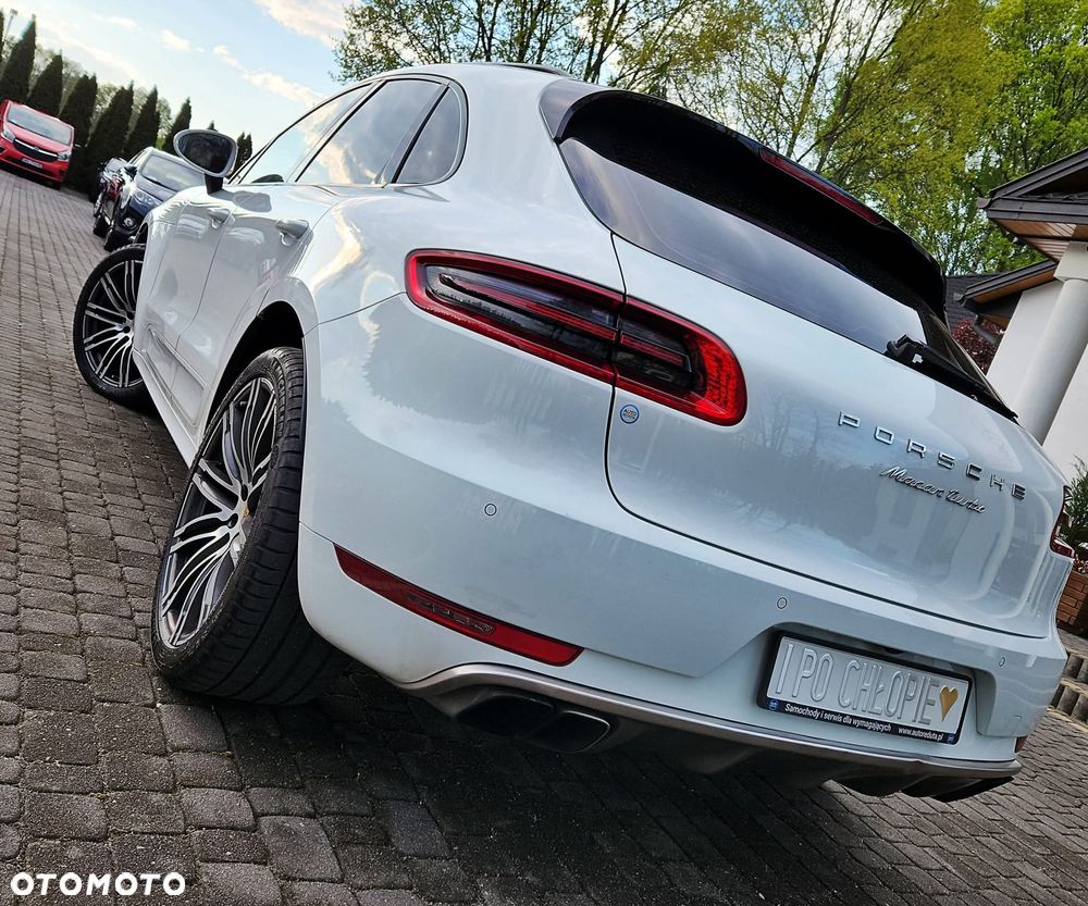 Porsche Macan - 16