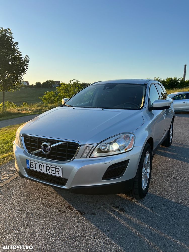 Volvo XC 60 D4 AWD Start-Stop Momentum - 2