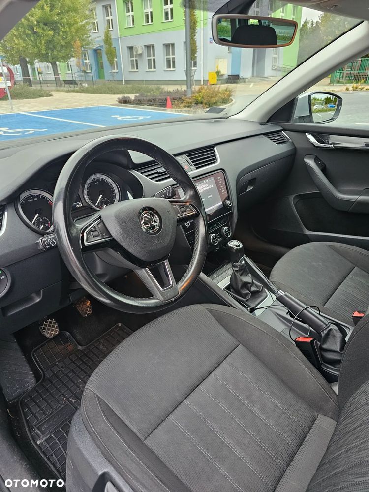 Skoda Octavia 1.5 TSI ACT Style - 3