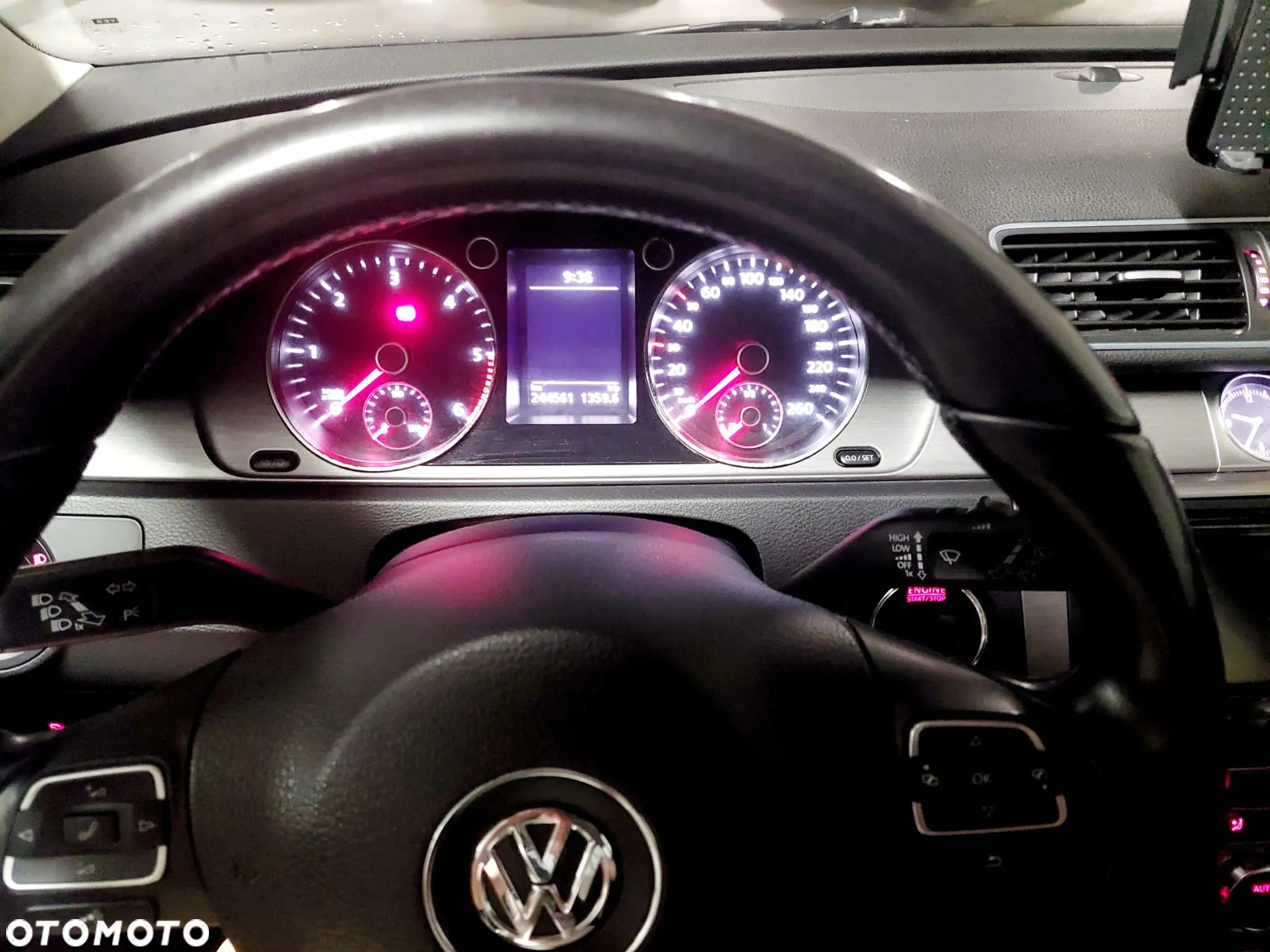 Volkswagen Passat 2.0 TDI Comfortline - 4
