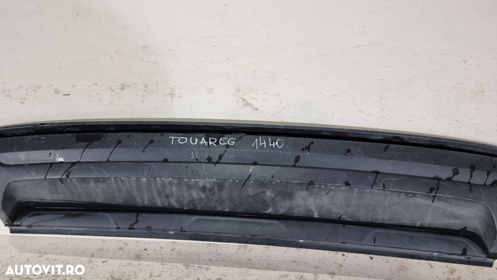 Spoiler inferior bara spate VW Touareg 2018, 2019, 2020, 2021, 2022, cod origine OE 760807568J - 10