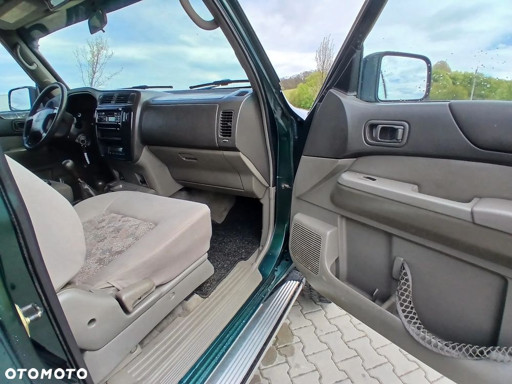 Nissan Patrol - 12