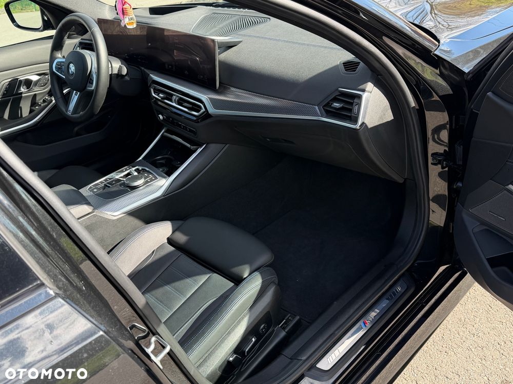 BMW Seria 3 M340i xDrive sport - 13
