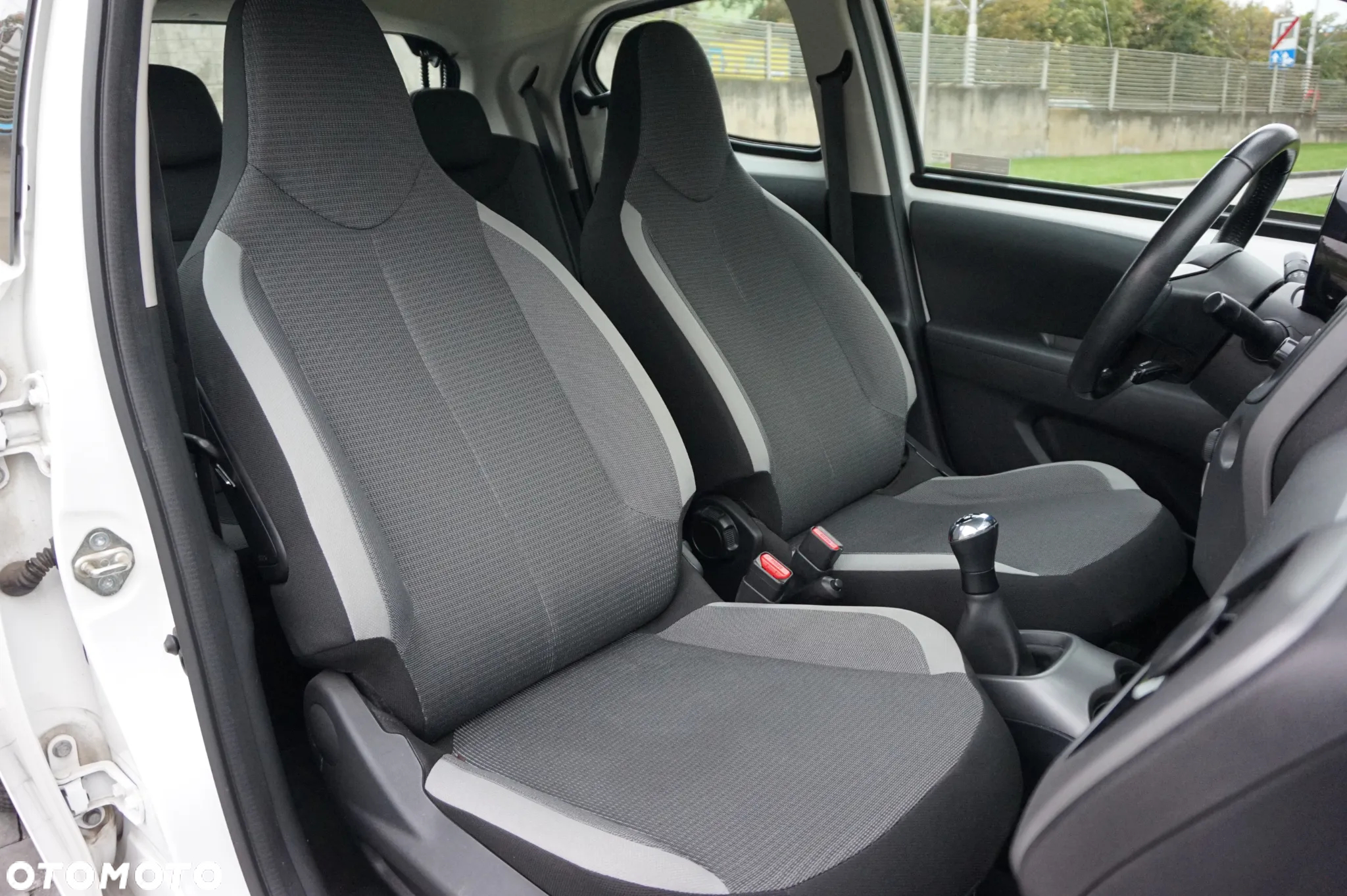 Toyota Aygo - 12