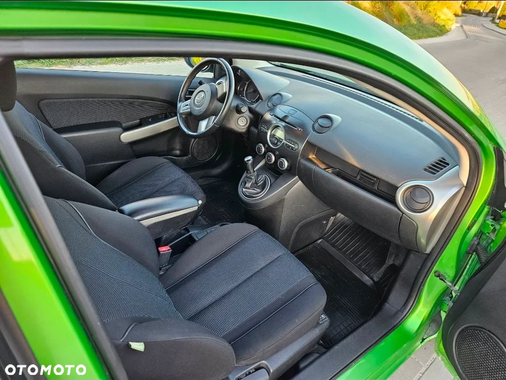 Mazda 2 1.3 Sport Dynamic - 8