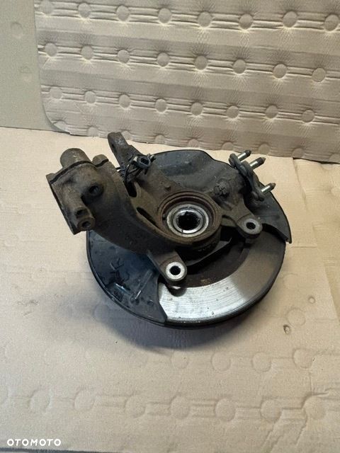 honda cr-v v 1,5 piasta zwrotnica prawa przednia abs tarcza 5 gen 18-22r - 2
