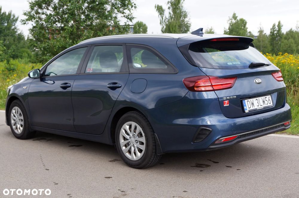 Kia Ceed 1.6 CRDi SCR L - 11