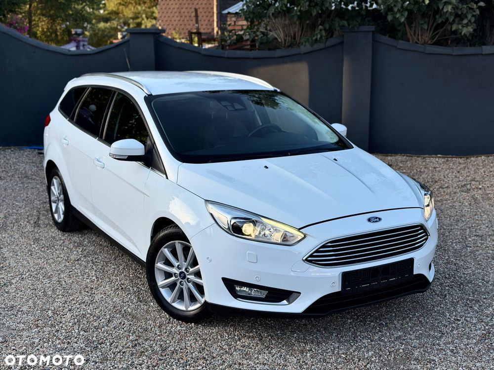 Ford Focus 1.0 EcoBoost STart-Stopp-System TITANIUM - 12