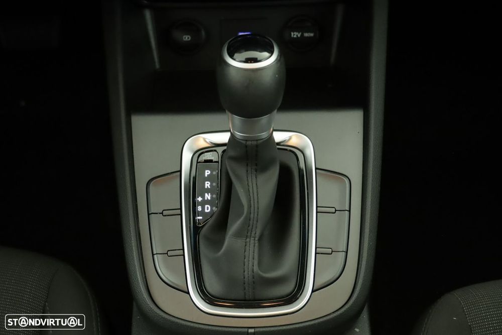 Hyundai Kauai 1.6 GDi HEV Premium - 14