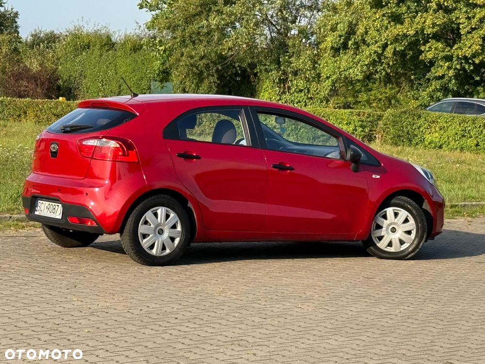 Kia Rio 1.2 M - 7