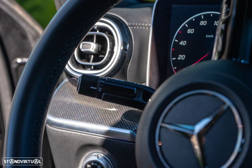 Mercedes-Benz C 300 e AMG Line - 35