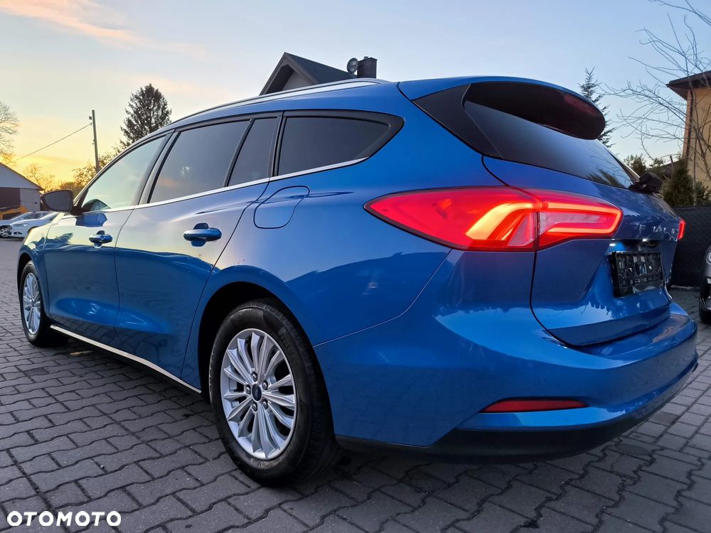 Ford Focus 1.5 EcoBlue Start-Stopp-System TITANIUM DESIGN - 14