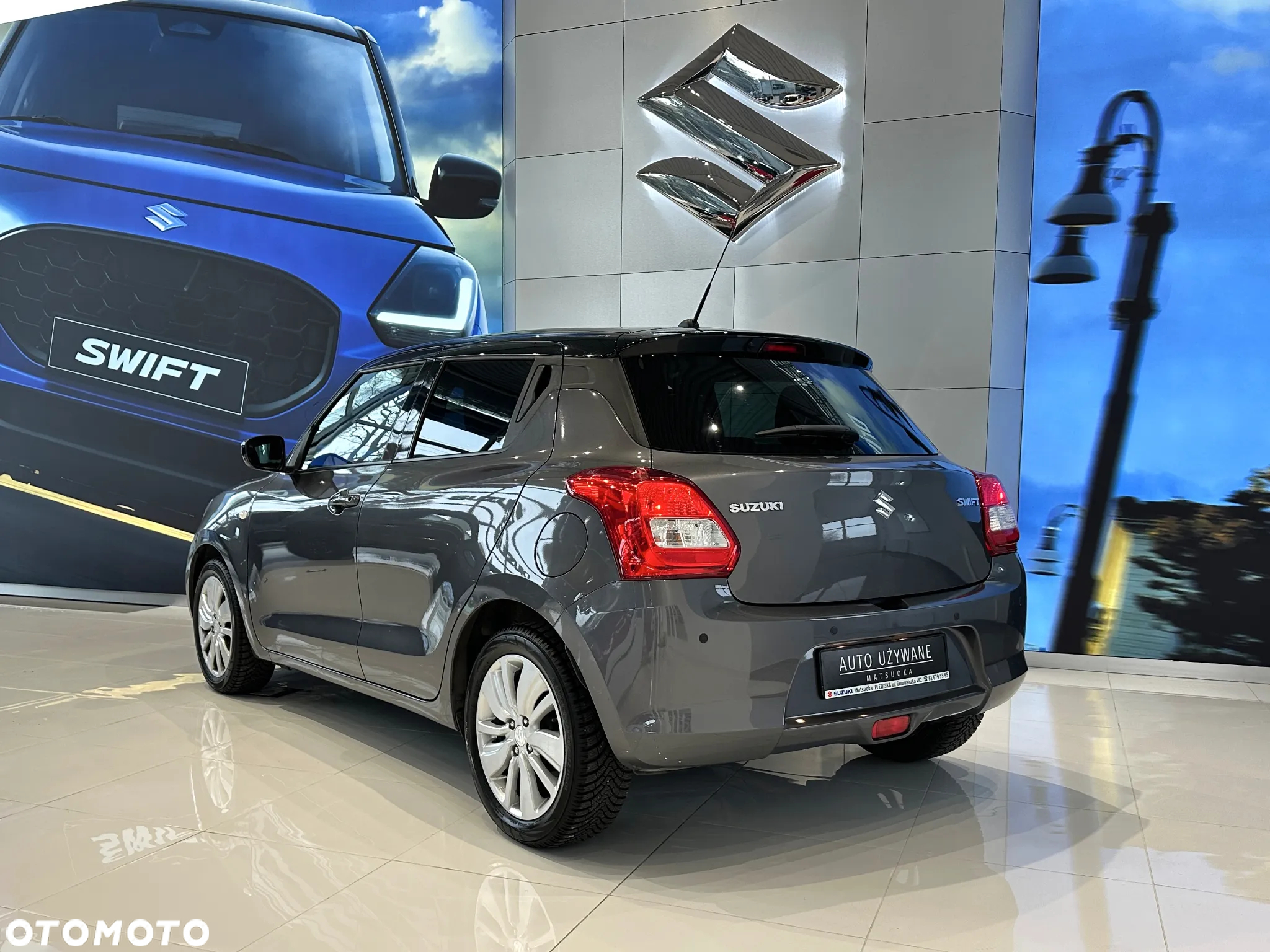 Suzuki Swift 1.2 Premium Plus CVT - 13