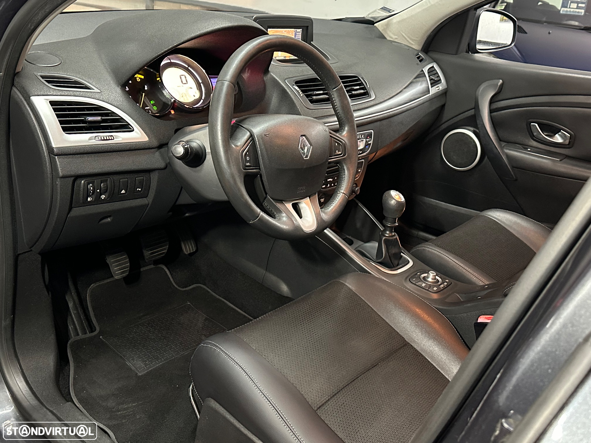 Renault Mégane Sport Tourer 1.5 dCi Dynamique S - 14