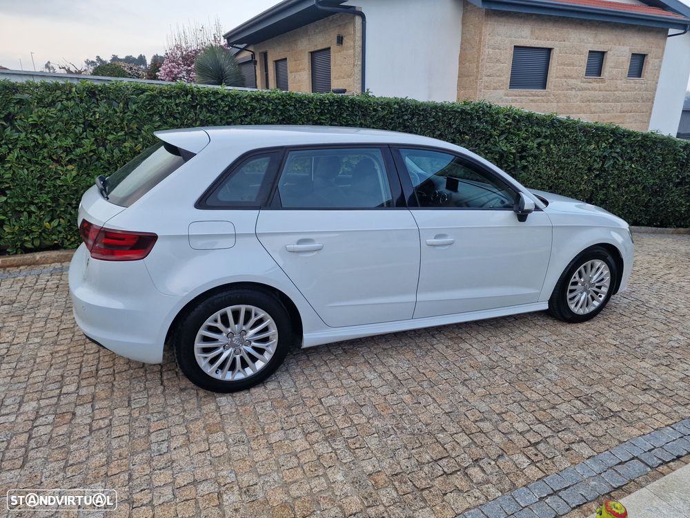 Audi A3 Sportback 1.6 TDI Sport - 18