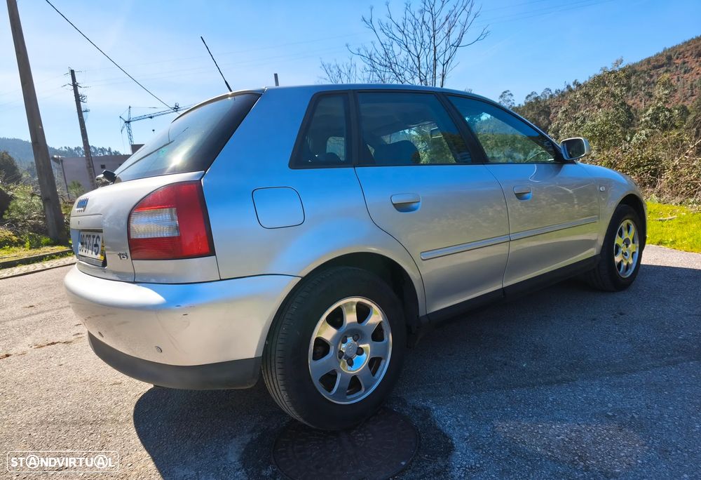 Audi A3 1.6 Ambition - 5