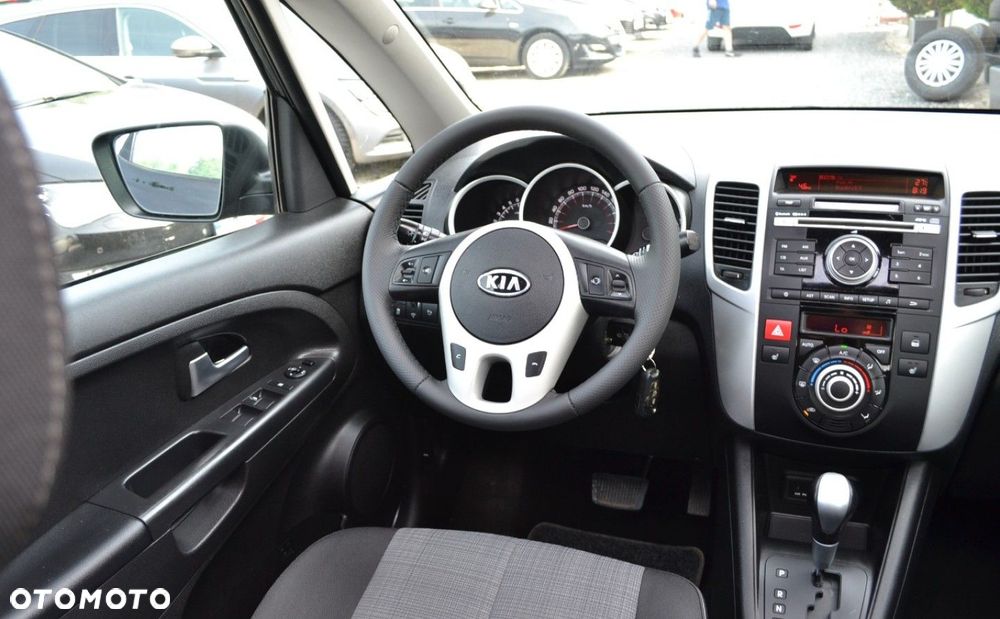 Kia Venga - 6